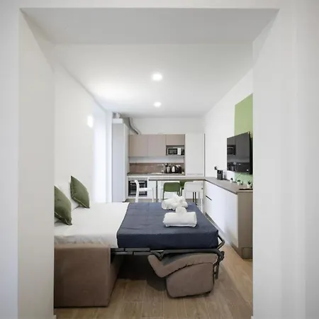 Relais Lavagnini 2*
