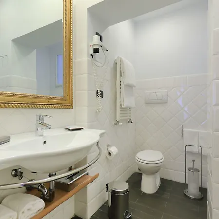 Relais Lavagnini Hotel 2*