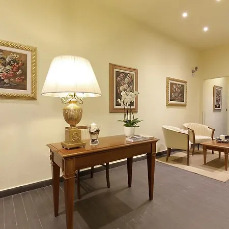 Relais Lavagnini 2*