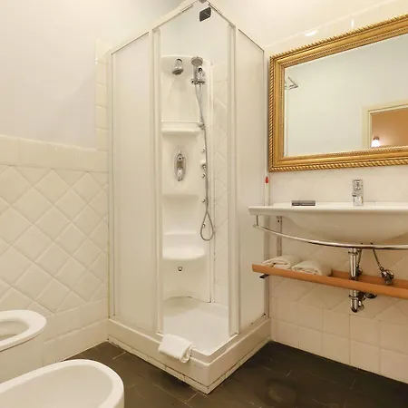 Relais Lavagnini Otel 2*