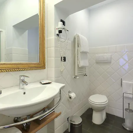 Otel Relais Lavagnini 2*